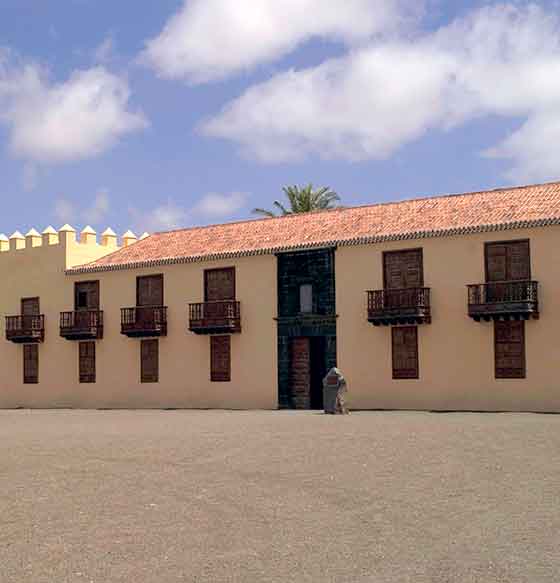 Casa de los Coroneles