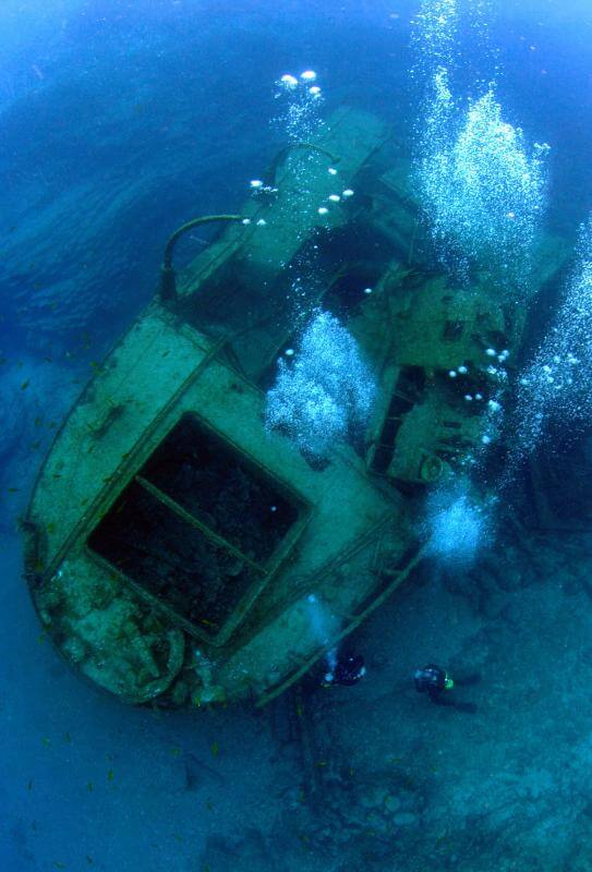 Bucear en el pecio de ‘El Condesito’, en Tenerife