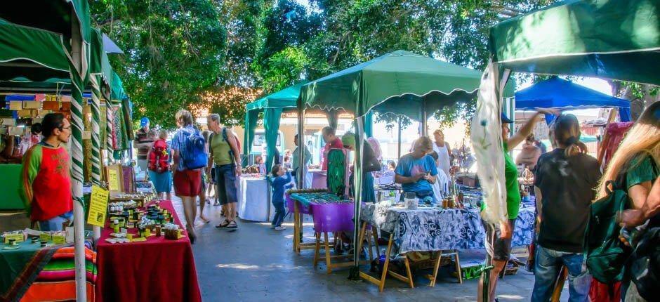 Mercado de Valle Gran Rey + Mercados de La Gomera