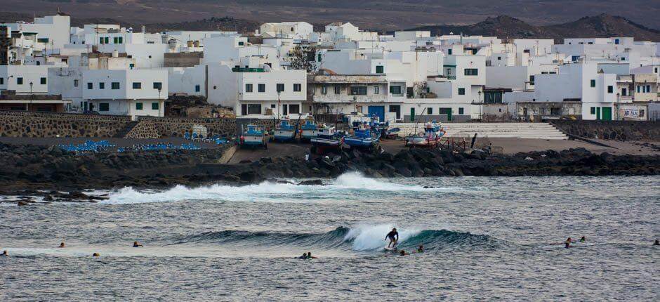 Surfar a esquerda de La Santa + Spots de surf em Lanzarote 