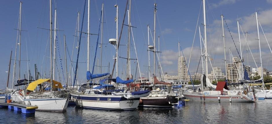 Marina del Sur + Marinas e portos de recreio de Tenerife