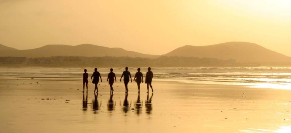 Praia de Famara Praias populares de Lanzarote