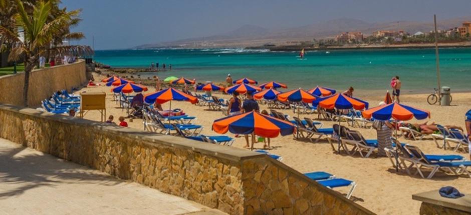 Praia de El Castillo Praias populares de Fuerteventura