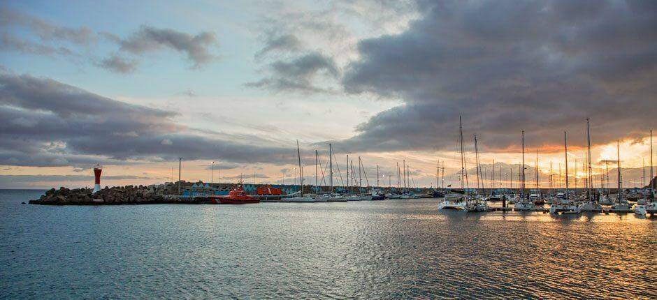 Puerto de Gran Tarajal + Marinas e portos de recreio de Fuerteventura