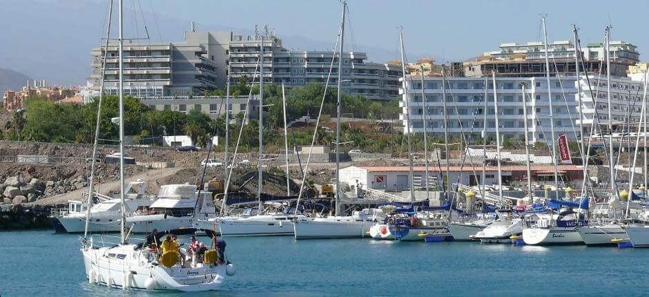 Porto desportivo San Miguel de Abona + Marinas e portos de recreio de Tenerife